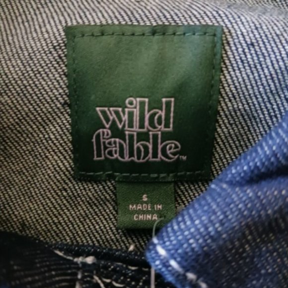 Wild Fable Women's Denim Jean Jacket Size Small Blue Dark Wash - Picture 4 of 6